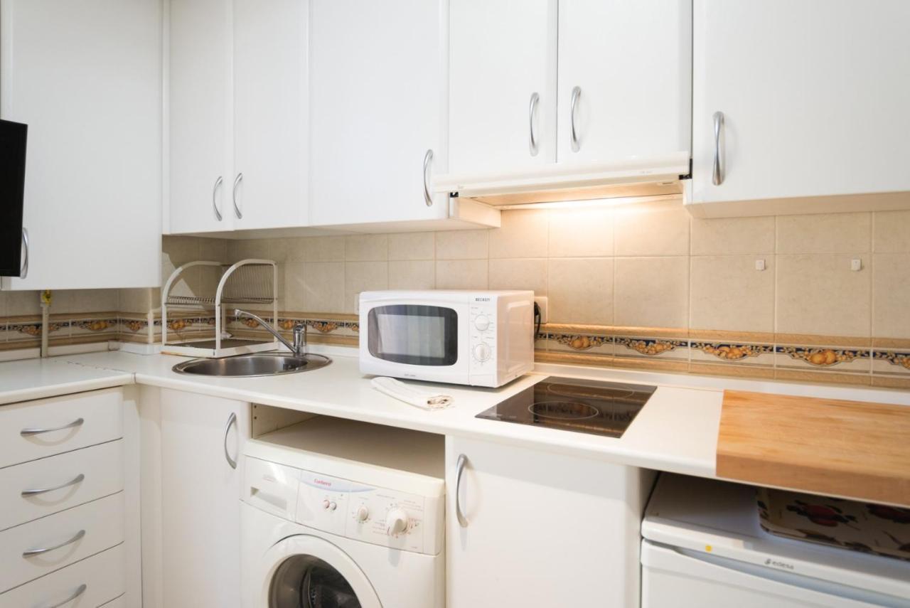 Studio Pedrega Apartment Malaga Exterior photo